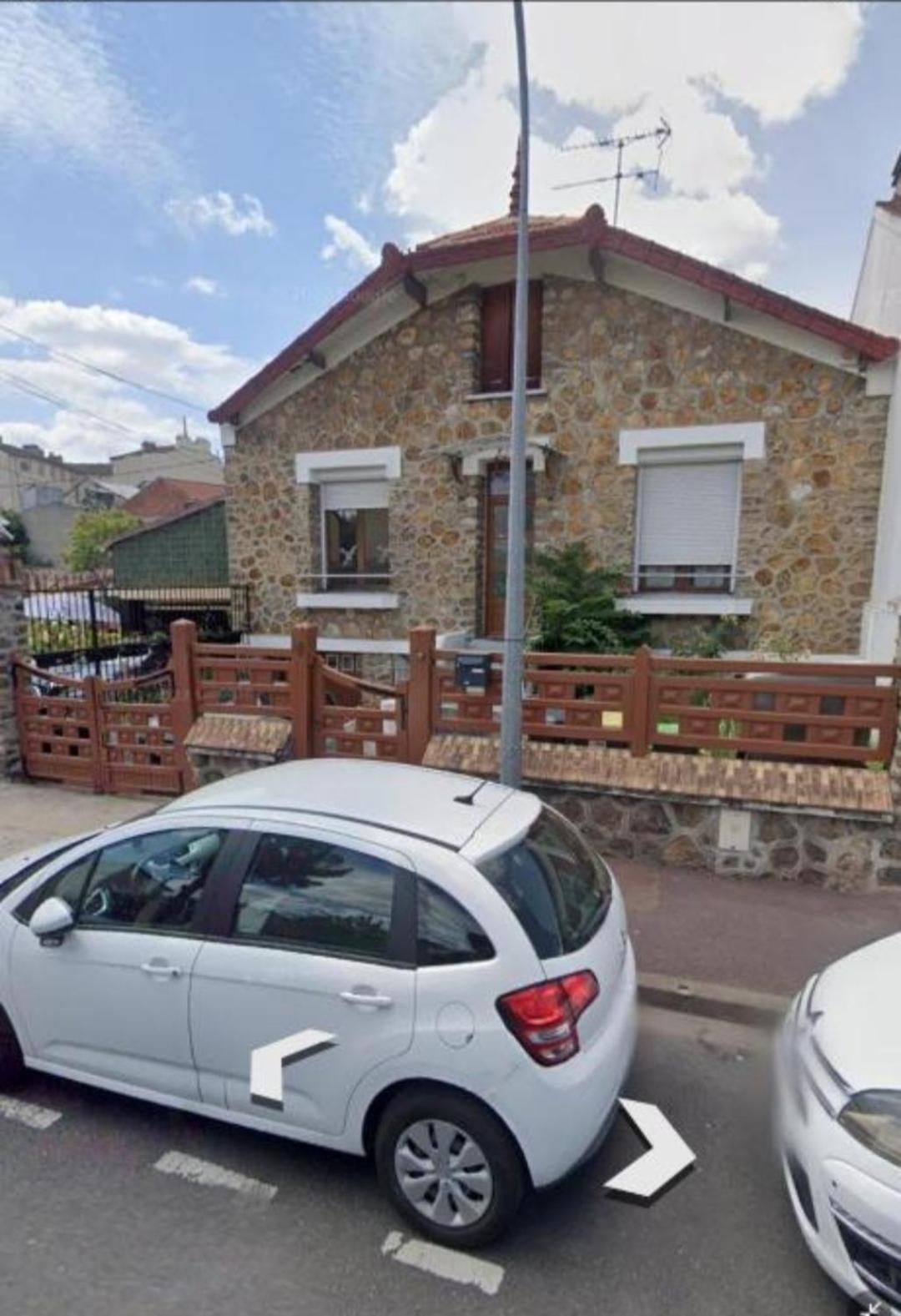 Maison D'Hote La Courneuve Zewnętrze zdjęcie